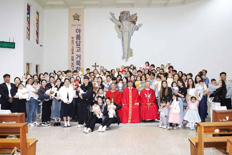 2505035대리구영아축복미사1.jpg